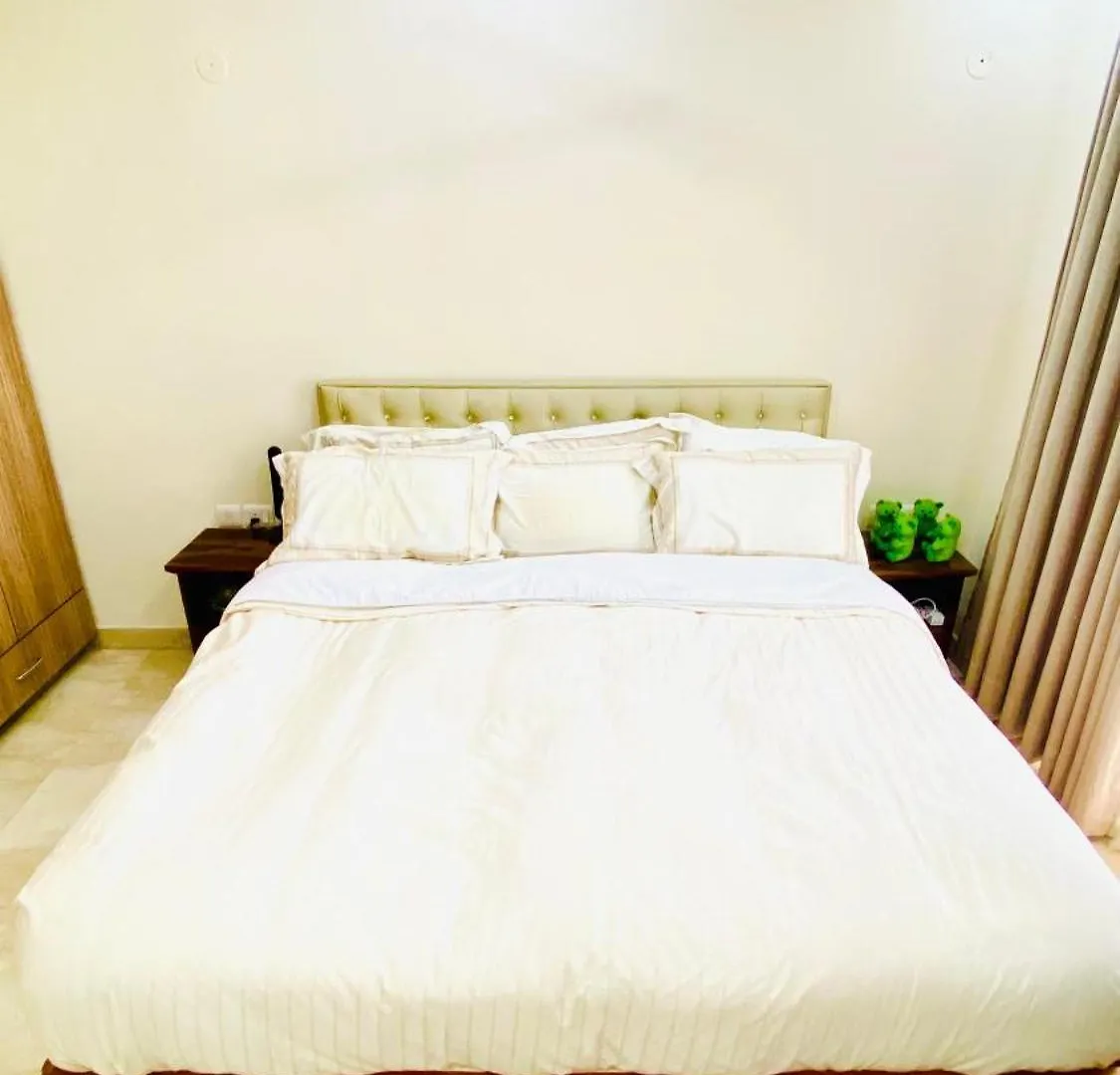 Luxury Living Expert Fully Furnished Apartments Gurgaon 0*,