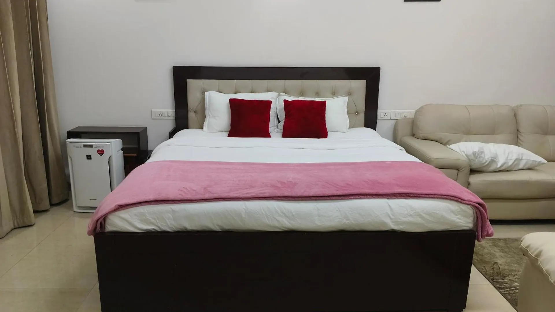 Luxury Living Expert Fully Furnished Apartments Gurgaon